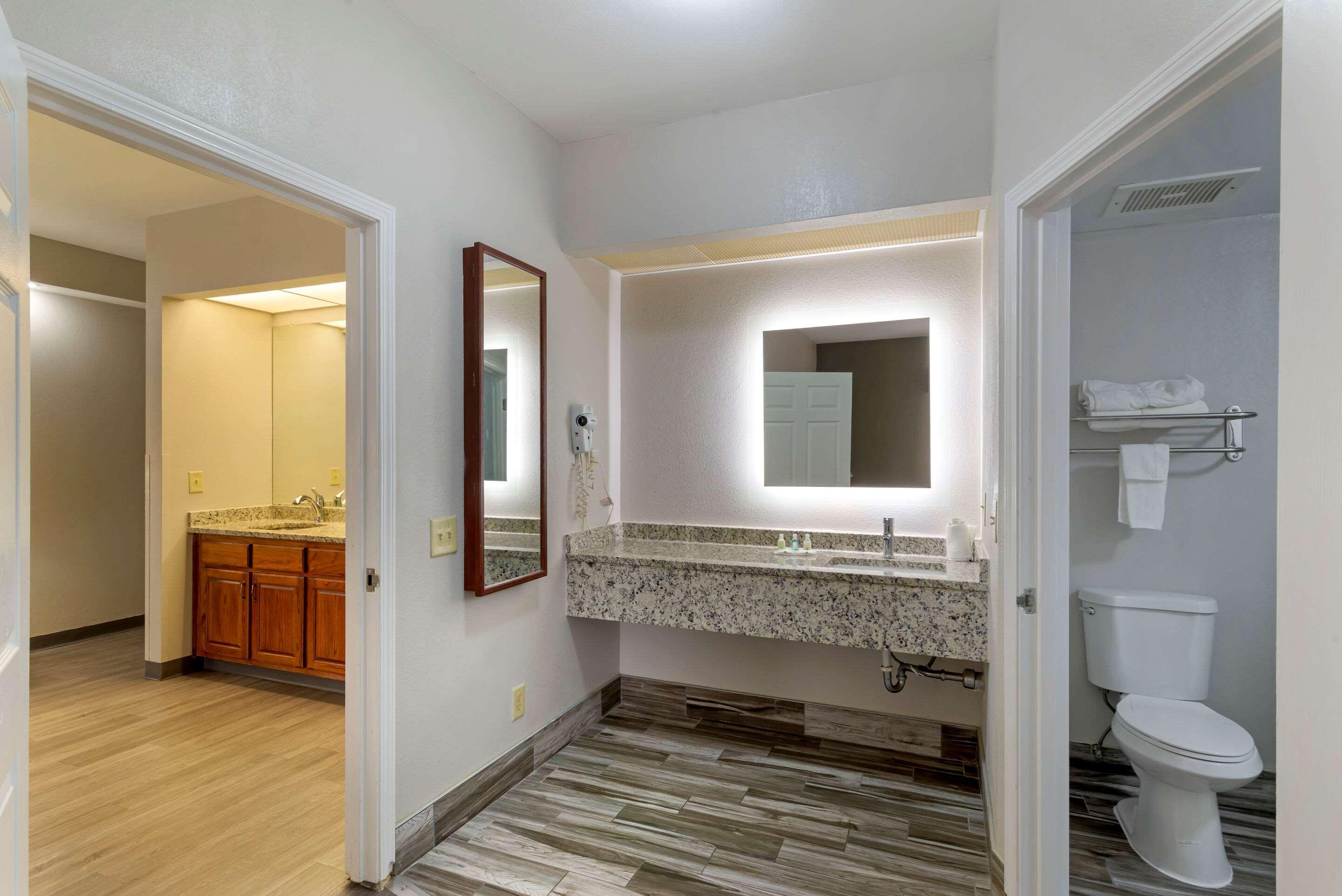 Quality Inn Newnan - Atlanta South Екстериор снимка