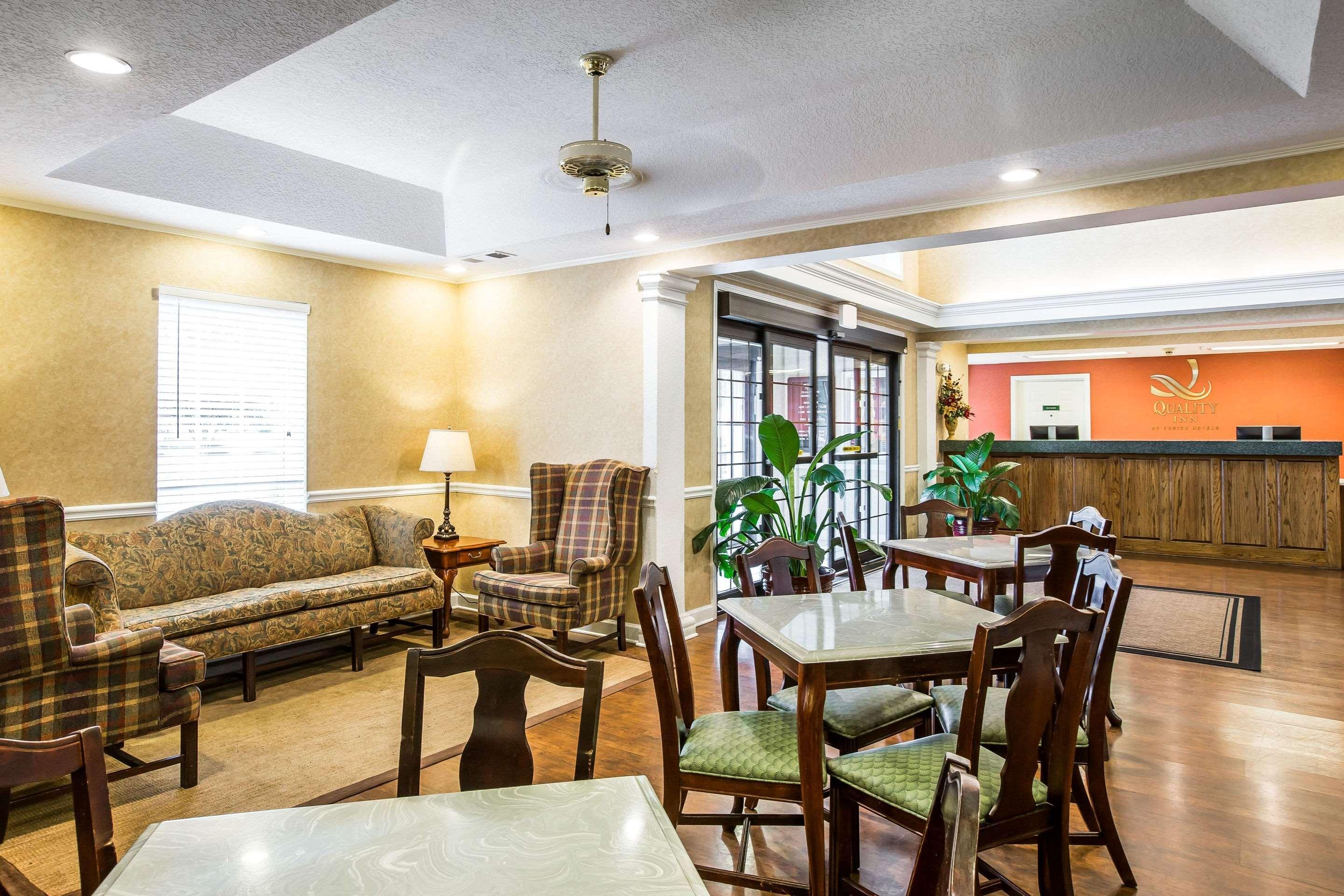 Quality Inn Newnan - Atlanta South Екстериор снимка