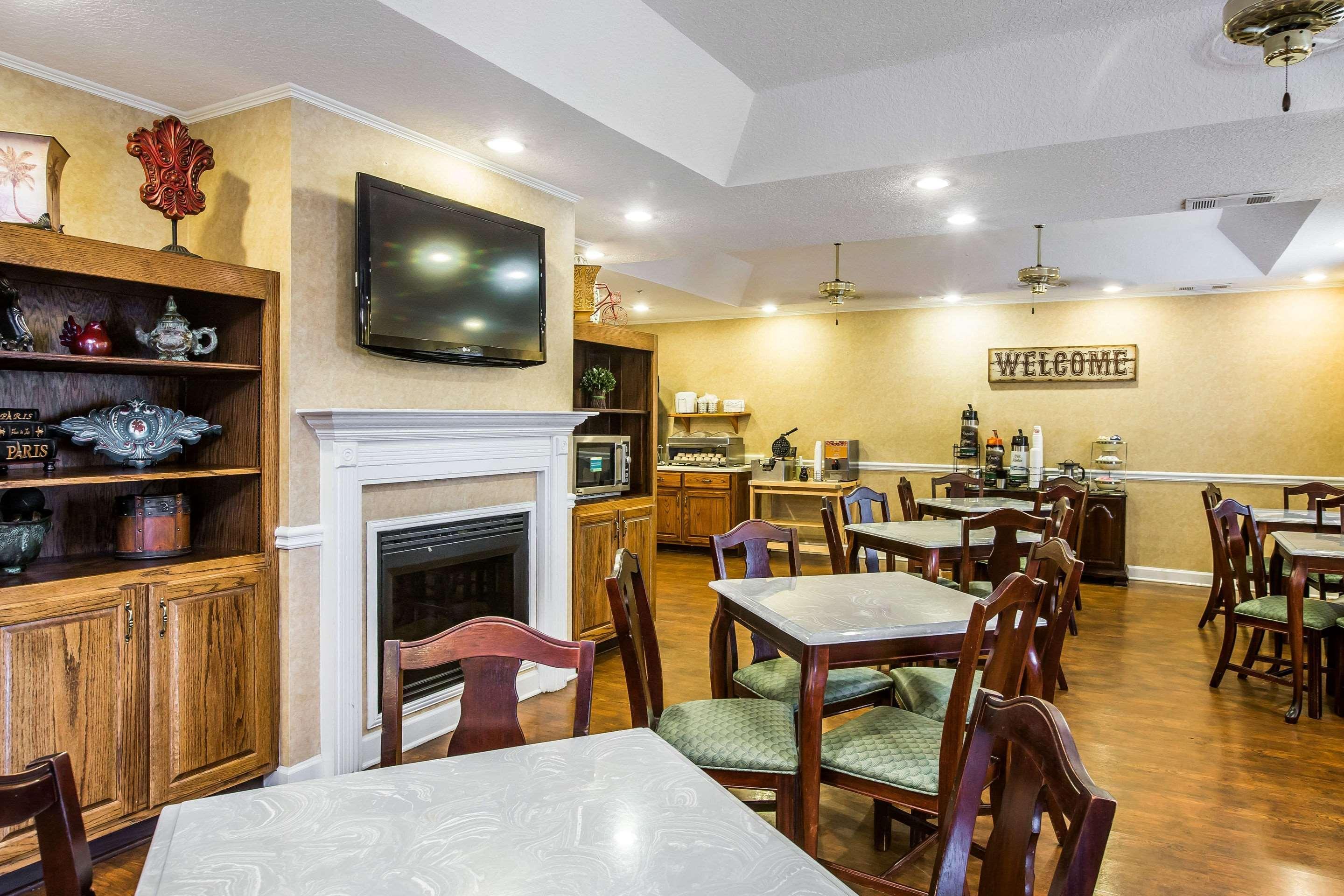 Quality Inn Newnan - Atlanta South Екстериор снимка