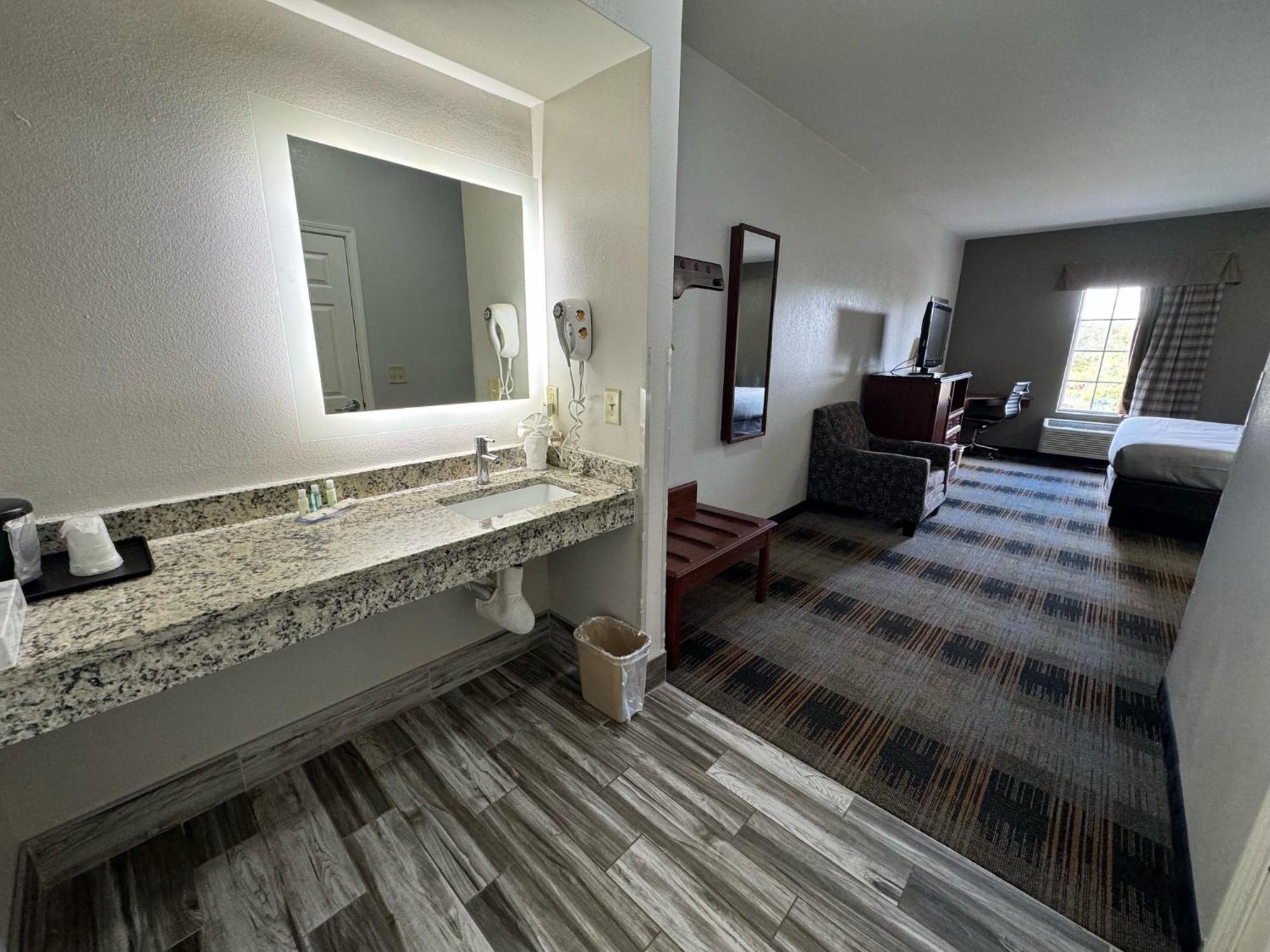 Quality Inn Newnan - Atlanta South Екстериор снимка