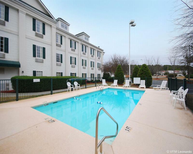 Quality Inn Newnan - Atlanta South Екстериор снимка